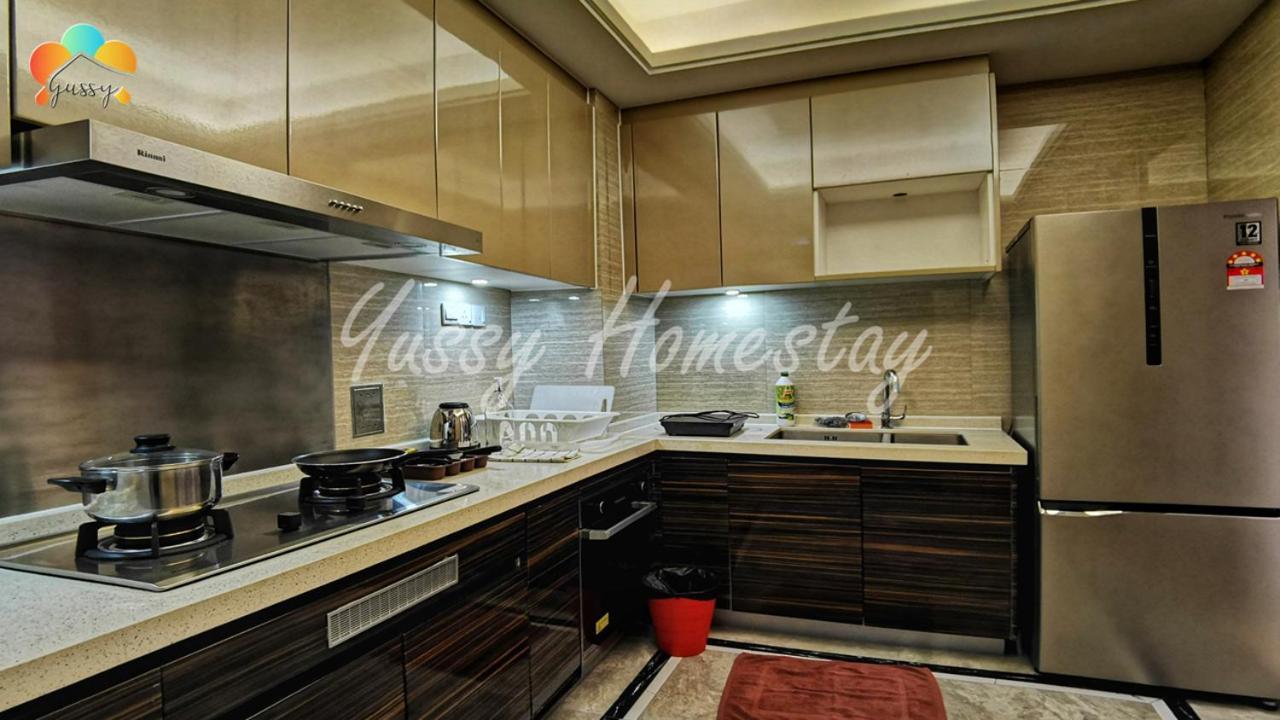 Yussy 2 Bedrooms Condo At R&F Princess Cove Johor Bahru Bagian luar foto