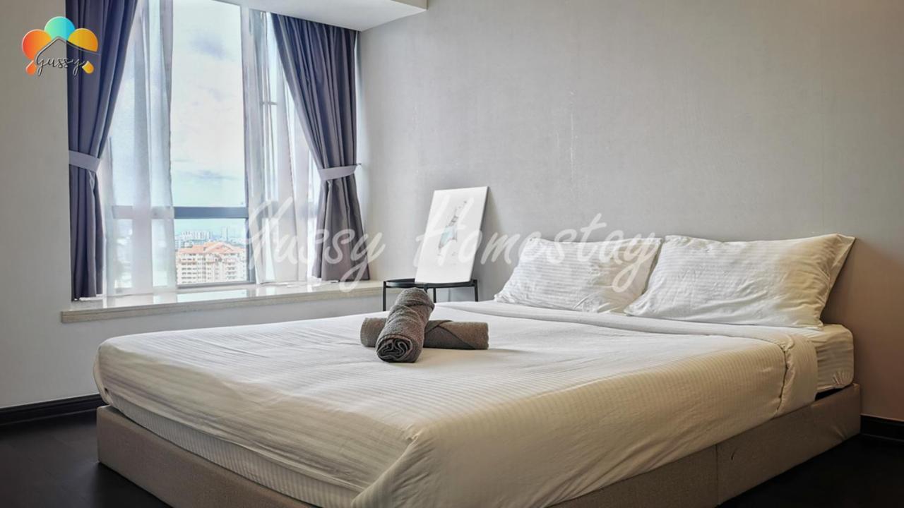 Yussy 2 Bedrooms Condo At R&F Princess Cove Johor Bahru Bagian luar foto